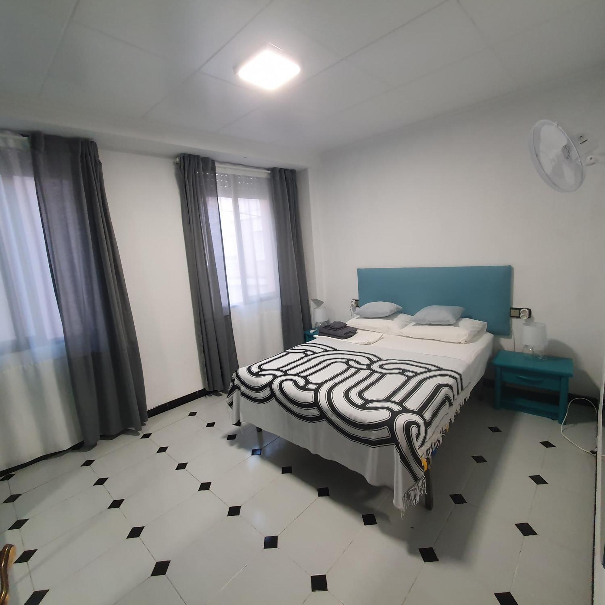 Spacious Home For A Large Group Or Family Cullera Eksteriør bilde